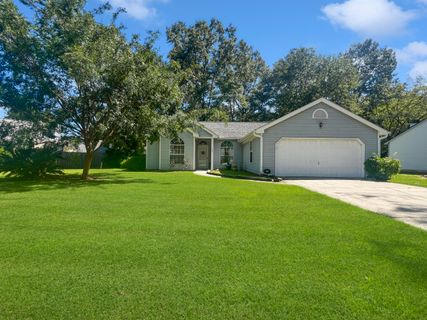 102 Amberside Drive