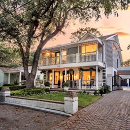 2142 Golfview Drive