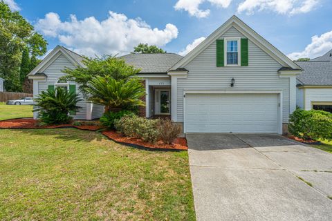 122 Ashton Drive