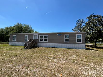 207 New Grade Road pending home in Windwood I & II, Moncks Corner, SC