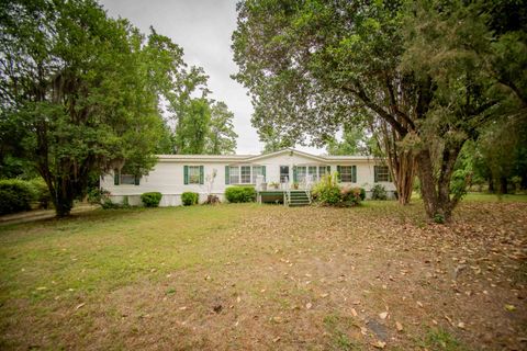 584 Nw Rooster Ridge Road