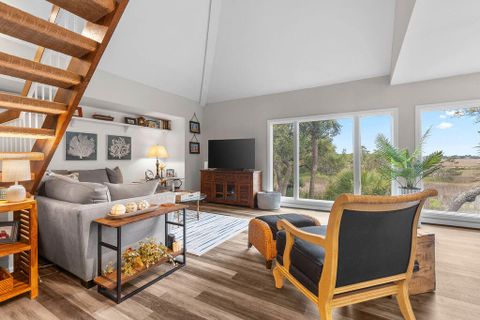 1512 Marsh Hvn