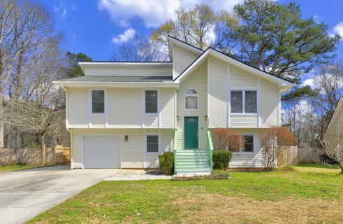 4608 Moss Court active home in Appian Landing, North Charleston, SC