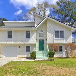 4608 Moss Court