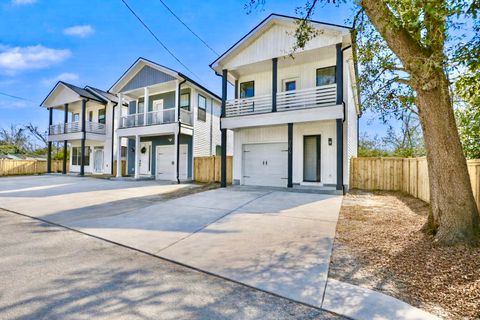 2035 Echo Avenue