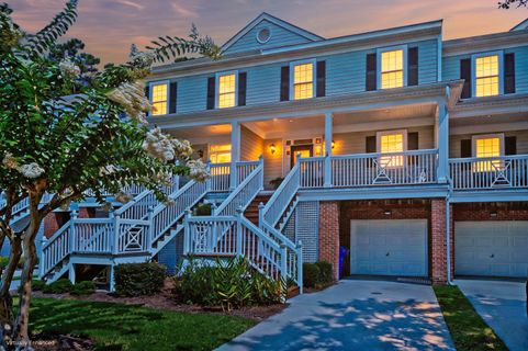 5276 7th Green Drive active home in Stono Ferry, Hollywood, SC