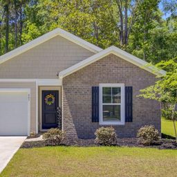 407 Spruce Ivy Street