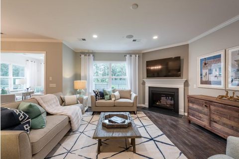 1015 Island Preserve Road