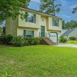 119 Hummingbird Avenue