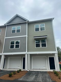 401 Gravy Train Street active home in Bermuda Pointe Towns, Charleston, SC