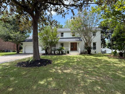 10 Lavington Road