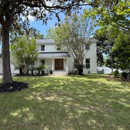 10 Lavington Road