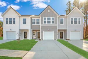 8011 Triggerfish Way