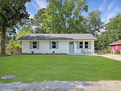 106 Fripp Lane