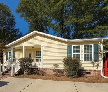 123 Rocky Hill Road
