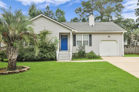 203 Amberjack Way