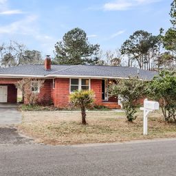1025 Manigault Drive