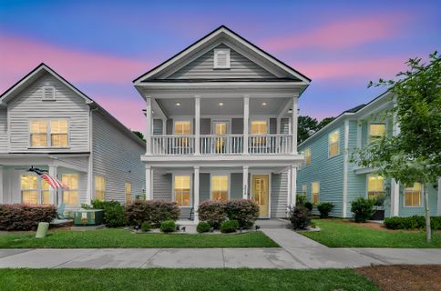 2825 Sugarberry Lane active home in Whitney Lake, Johns Island, SC