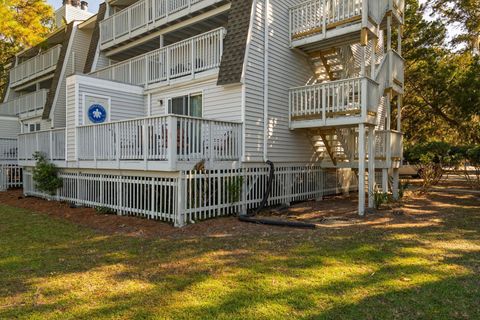 240 Sea Cloud Circle