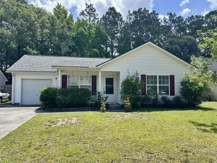 142 Paddock Way