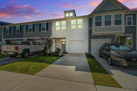 478 Trotters Lane