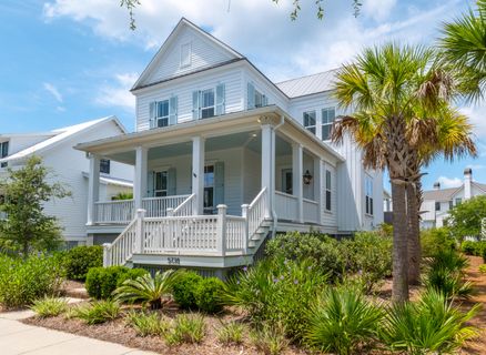 5738 Kiawah River Drive active home in Kiawah River, Johns Island, SC
