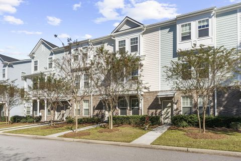 116 Rowans Creek Drive