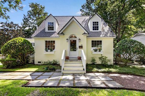 48 Avondale Avenue