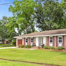 1851 Gippy Lane