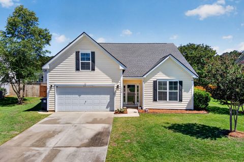 1012 Bridlewood Farms Parkway