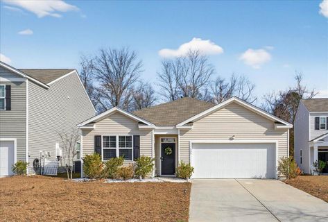 133 Cloverleaf Street