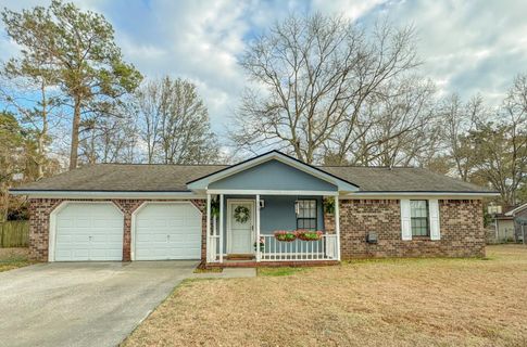 205 Kentucky Drive