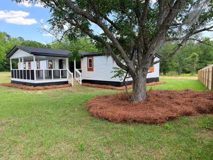 1015 Ridge Road
