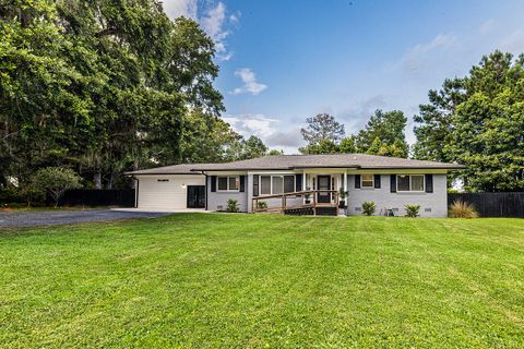 2422 Highway 174