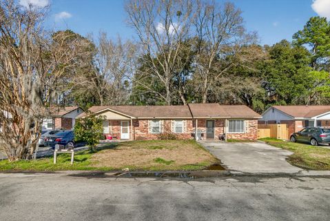 809 Sandpiper Drive