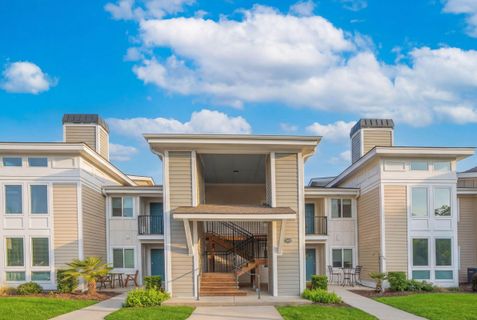 265 Alexandra Drive 4