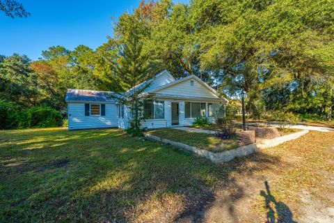 1063 S Pinckney Street