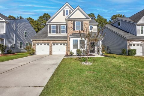 180 Blackwater Way