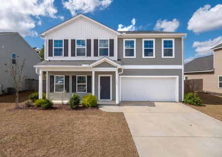 173 Clydesdale Circle