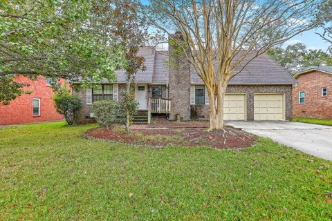 1303 Sand Pine Road