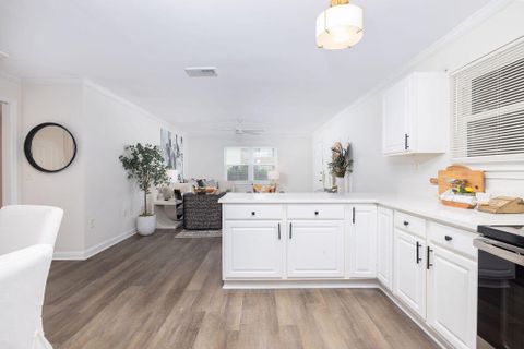 415 Parkdale Drive Apt 2f