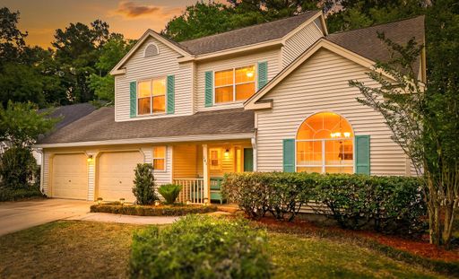 141 Isherwood Drive active home in Crowfield Plantation, Goose Creek, SC