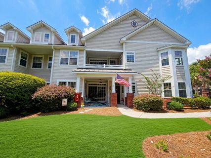 300 Flowering Peach Court Unit 101