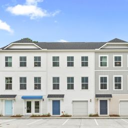 4633 Forest Hills Drive 401