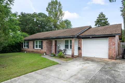 305 Gippy Drive