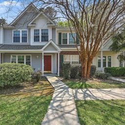 8039 Shadow Oak Drive