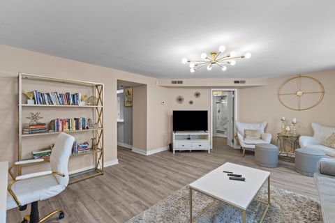 55 Ashley Avenue Apt 6