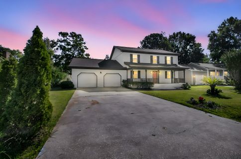 828 Longbranch Drive