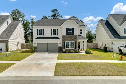 513 Yellow Leaf Lane
