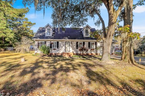 1944 Woodland Road